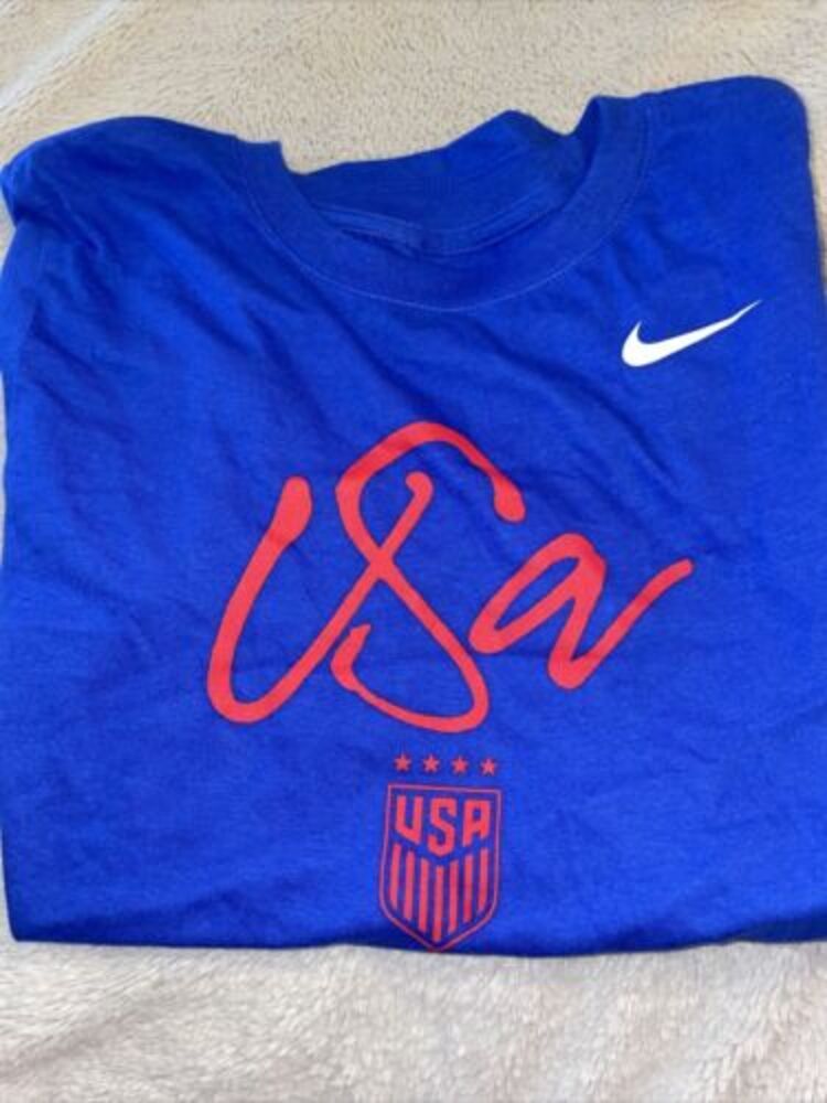 NWT Nike Women's USA Soccer T Shirt Size Small Medium or Large Casual - Picture 3 of 5